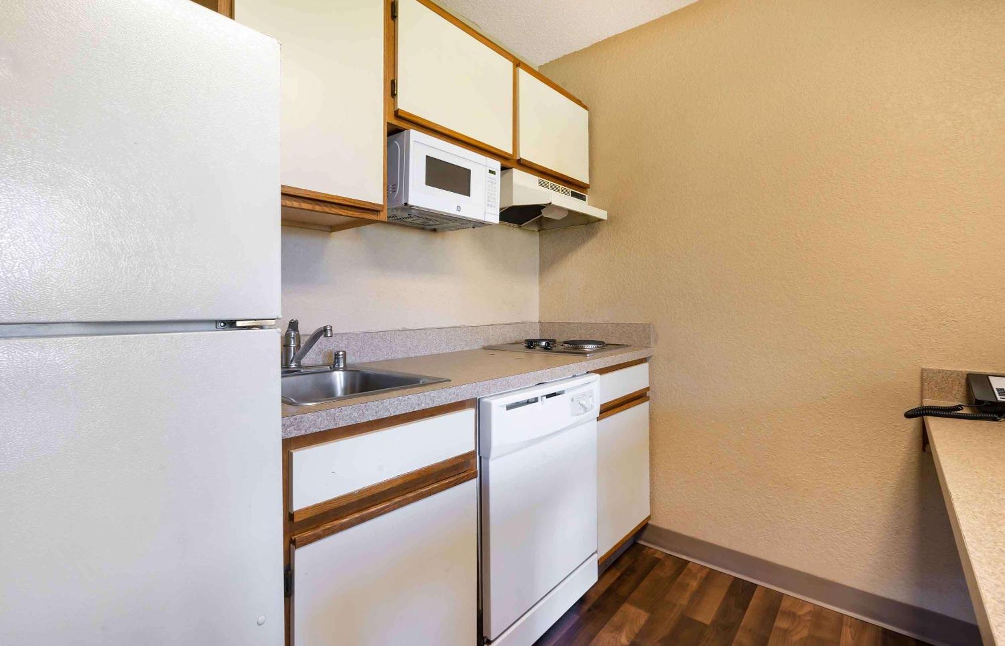 Extended Stay America Suites - Louisville - Alliant Avenue Экстерьер фото