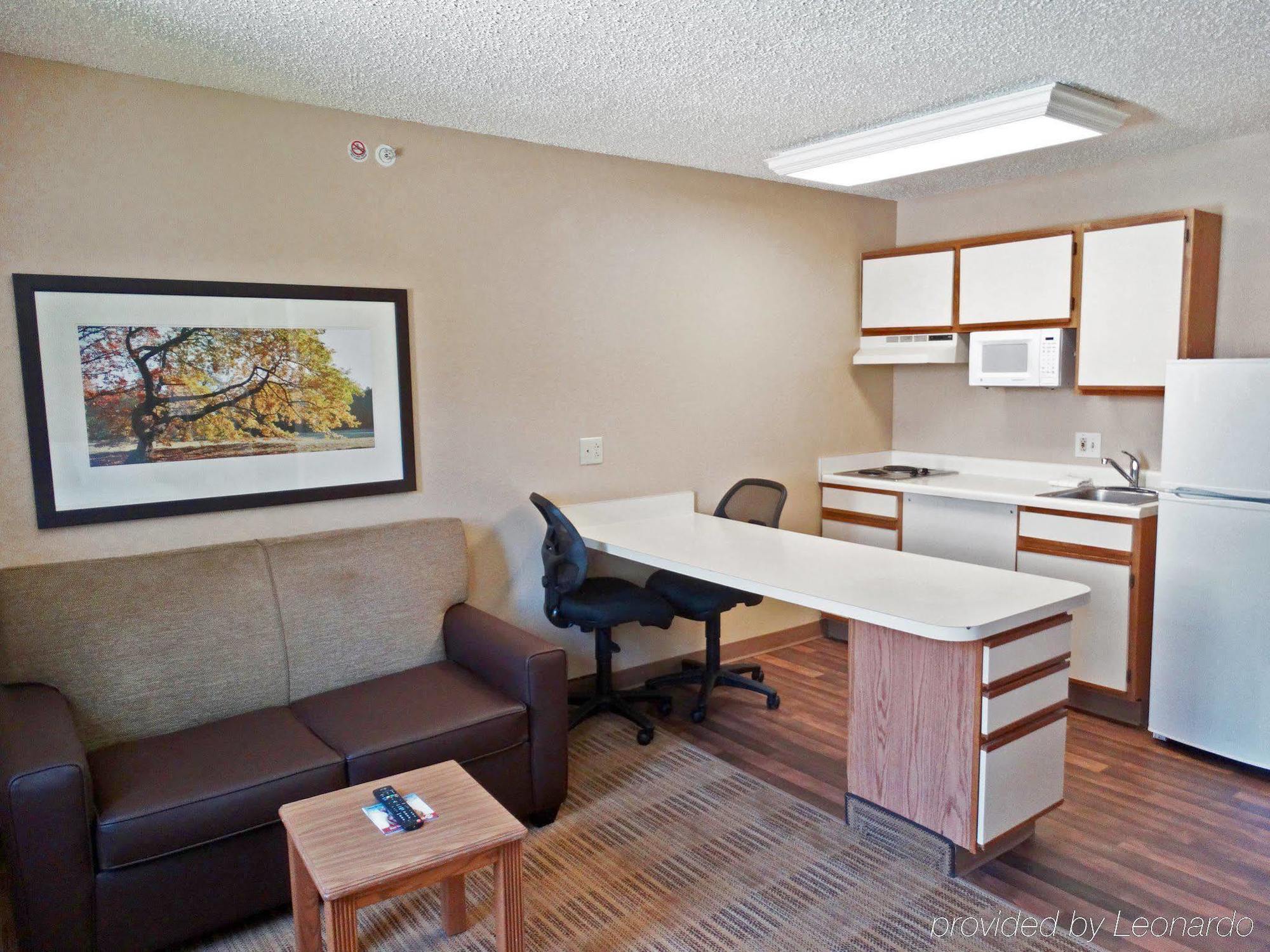 Extended Stay America Suites - Louisville - Alliant Avenue Экстерьер фото