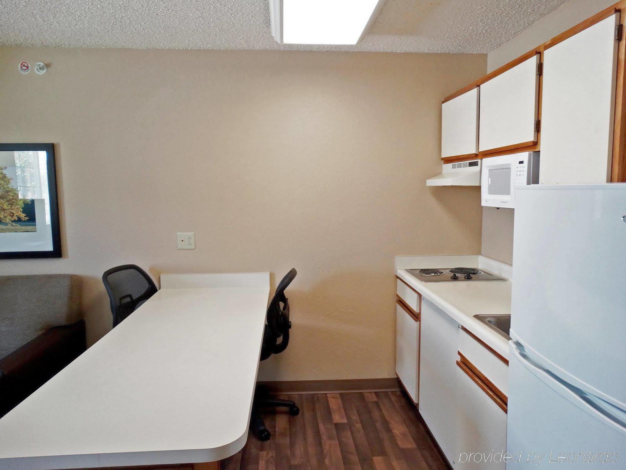 Extended Stay America Suites - Louisville - Alliant Avenue Экстерьер фото
